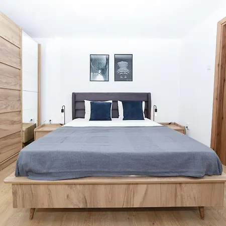 Street Doamnei Rooftop Terrace Апартаменты Бухарест